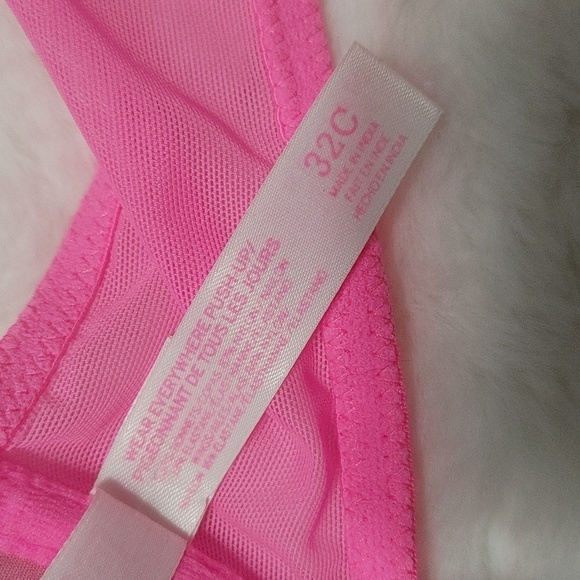 VS Pink Front Clasp "Wear Everywhere Push Up" Bra 32C in Neon Pink from 2012 - Picture 4 of 9